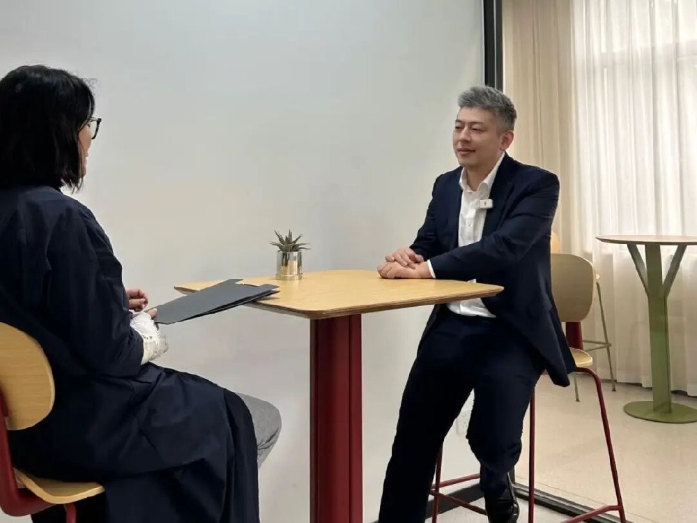 交流互鉴 携手并进——杭州家具商会秘书处一行走访亿发平台_亿发(中国)
家具